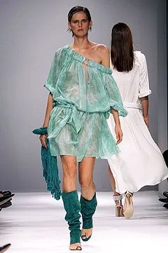 Look 11